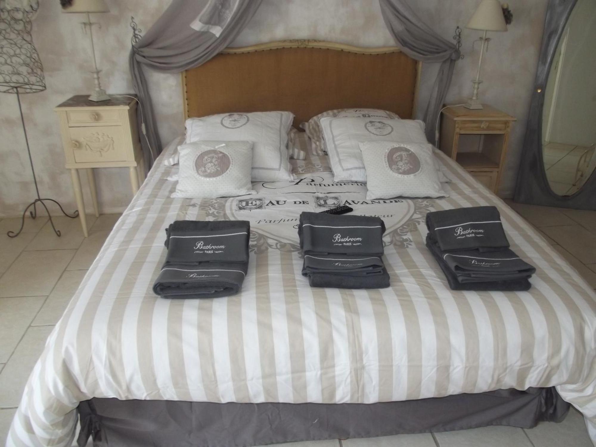 Bed and Breakfast Le Moulin De Sonnailles Cabriès Pokój zdjęcie
